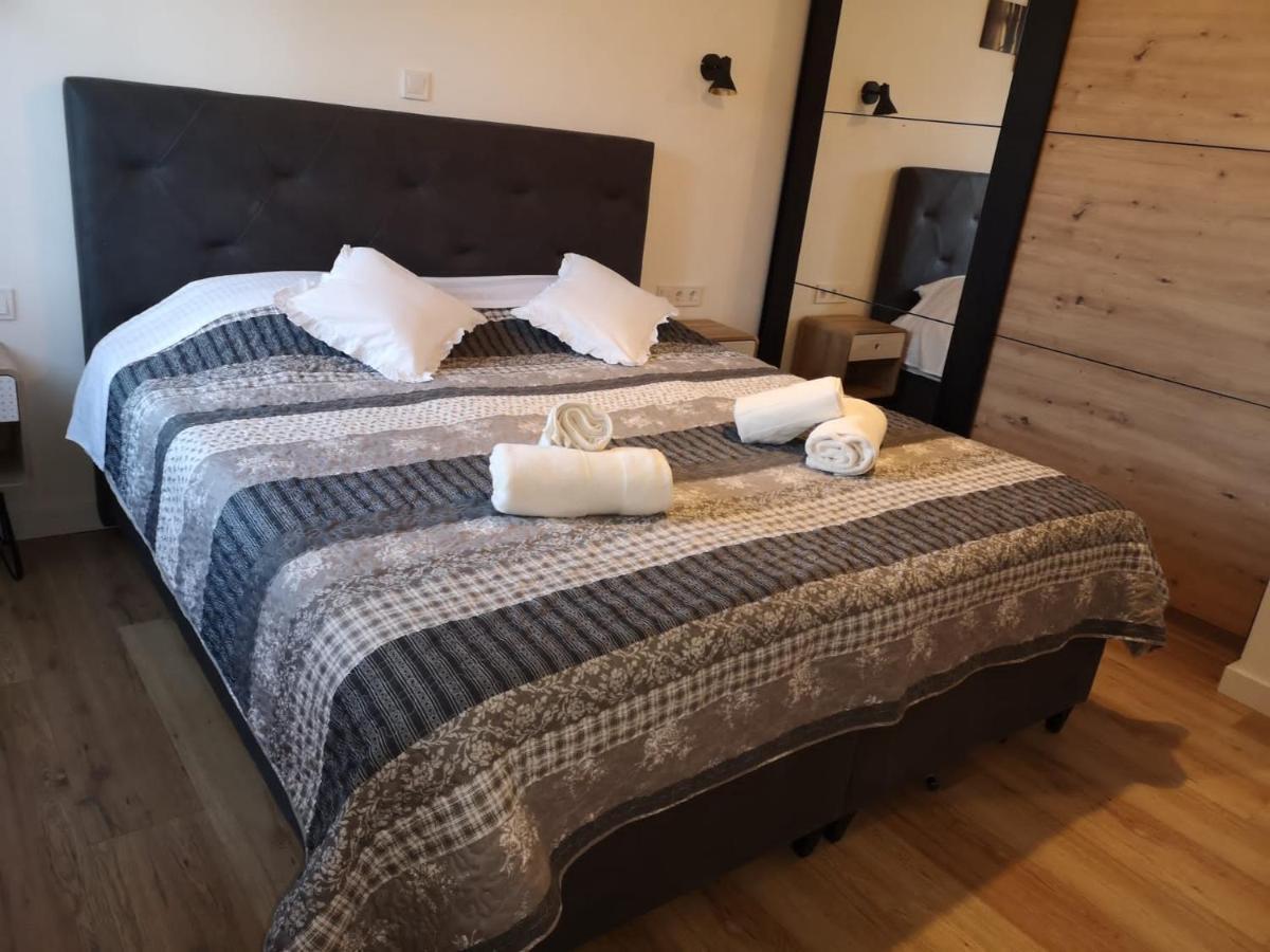 Lovro Luxury Apartment With Jacuzzi And Terrace Sea View Sali  Kültér fotó
