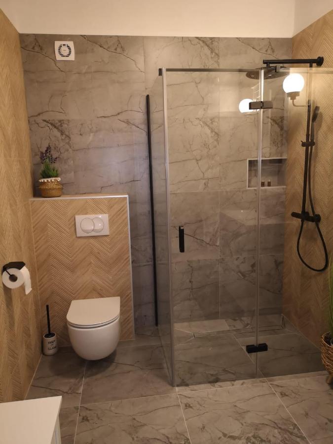 Lovro Luxury Apartment With Jacuzzi And Terrace Sea View Sali  Kültér fotó