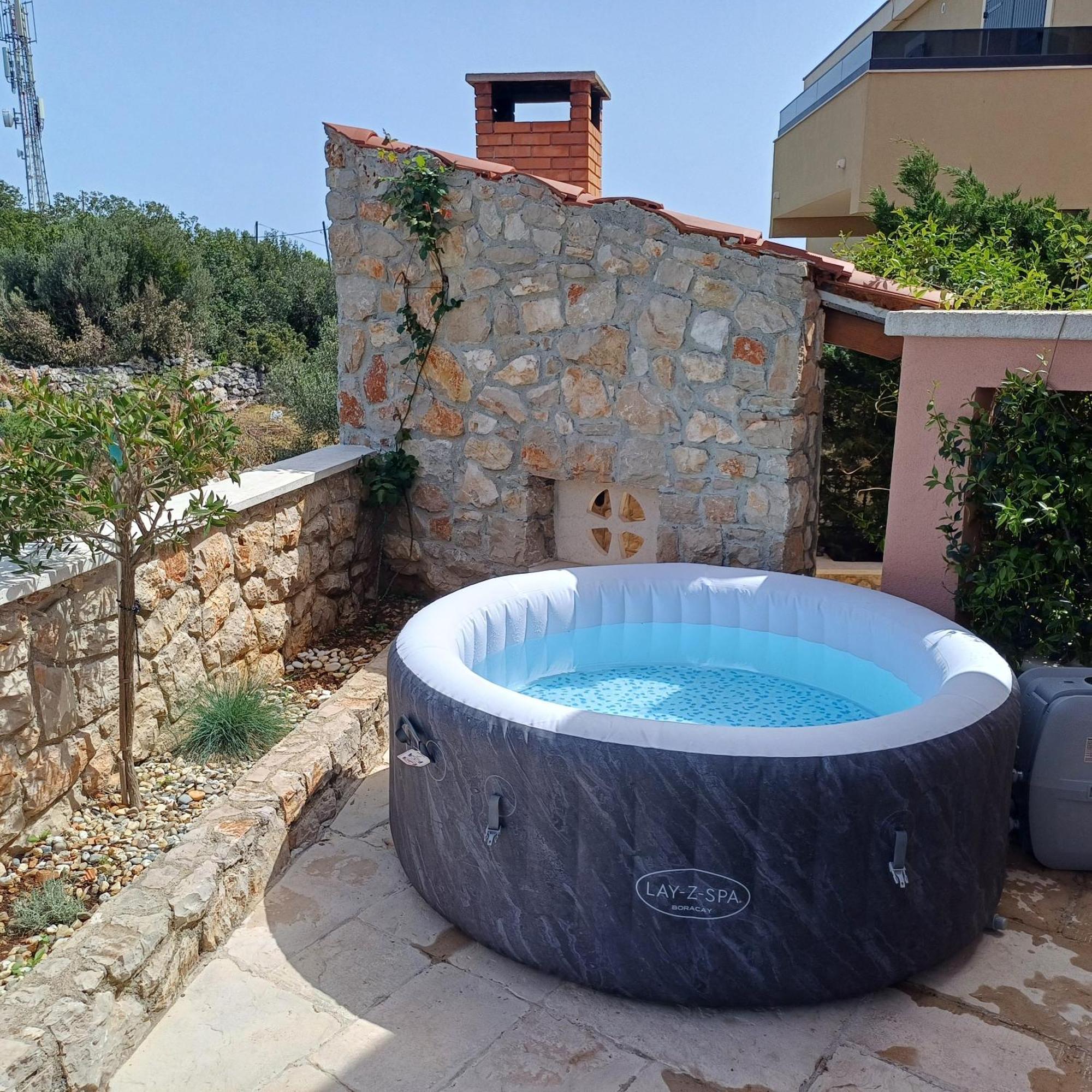 Lovro Luxury Apartment With Jacuzzi And Terrace Sea View Sali  Kültér fotó